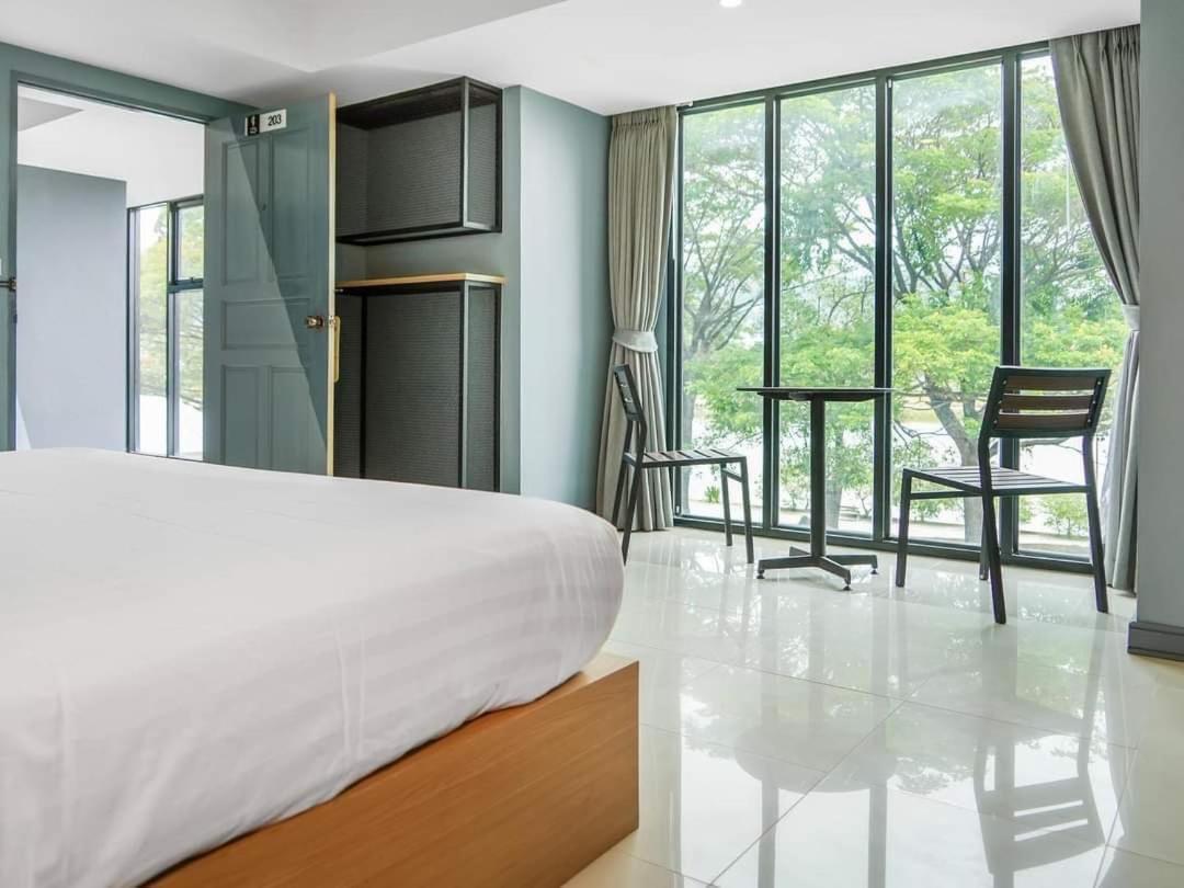 Nora Lakeview Chaweng  Exterior photo